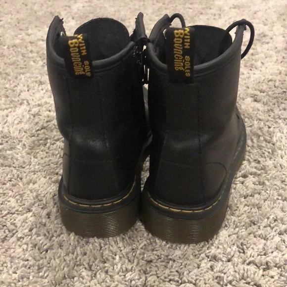 Dr. Martens Delaney Boot - Picture 4 of 9
